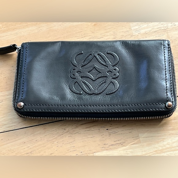 LOEWE Anagram long wallet- rare - Picture 2 of 10